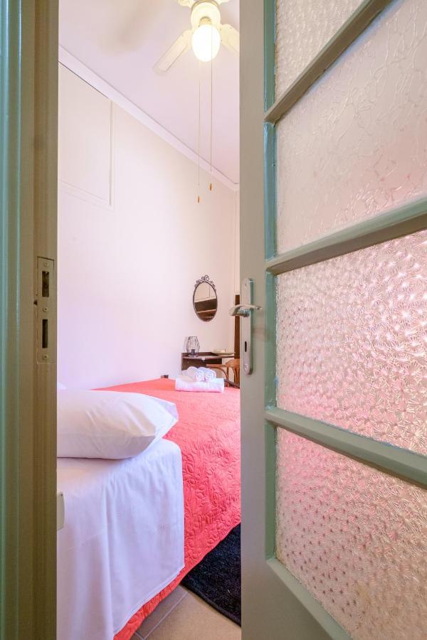 Home With Courtyard In Beating Heart Of Old Town! Chania  Eksteriør billede