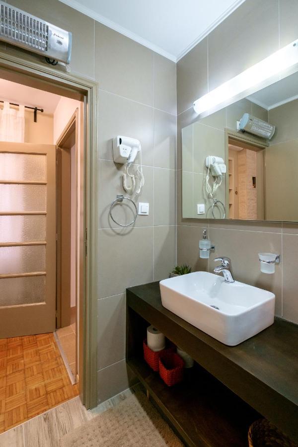 Home With Courtyard In Beating Heart Of Old Town! Chania  Eksteriør billede